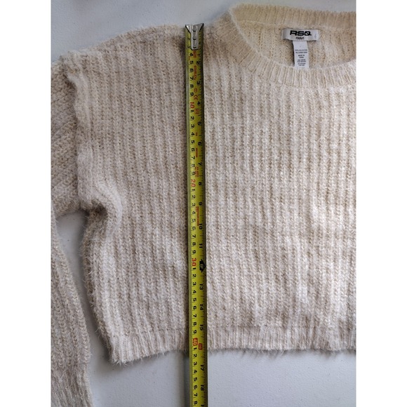 RSQ Cream Fuzzy Knit‎ Sweater Medium Crop Top Soft Girl Chic Pullover - Picture 4 of 5